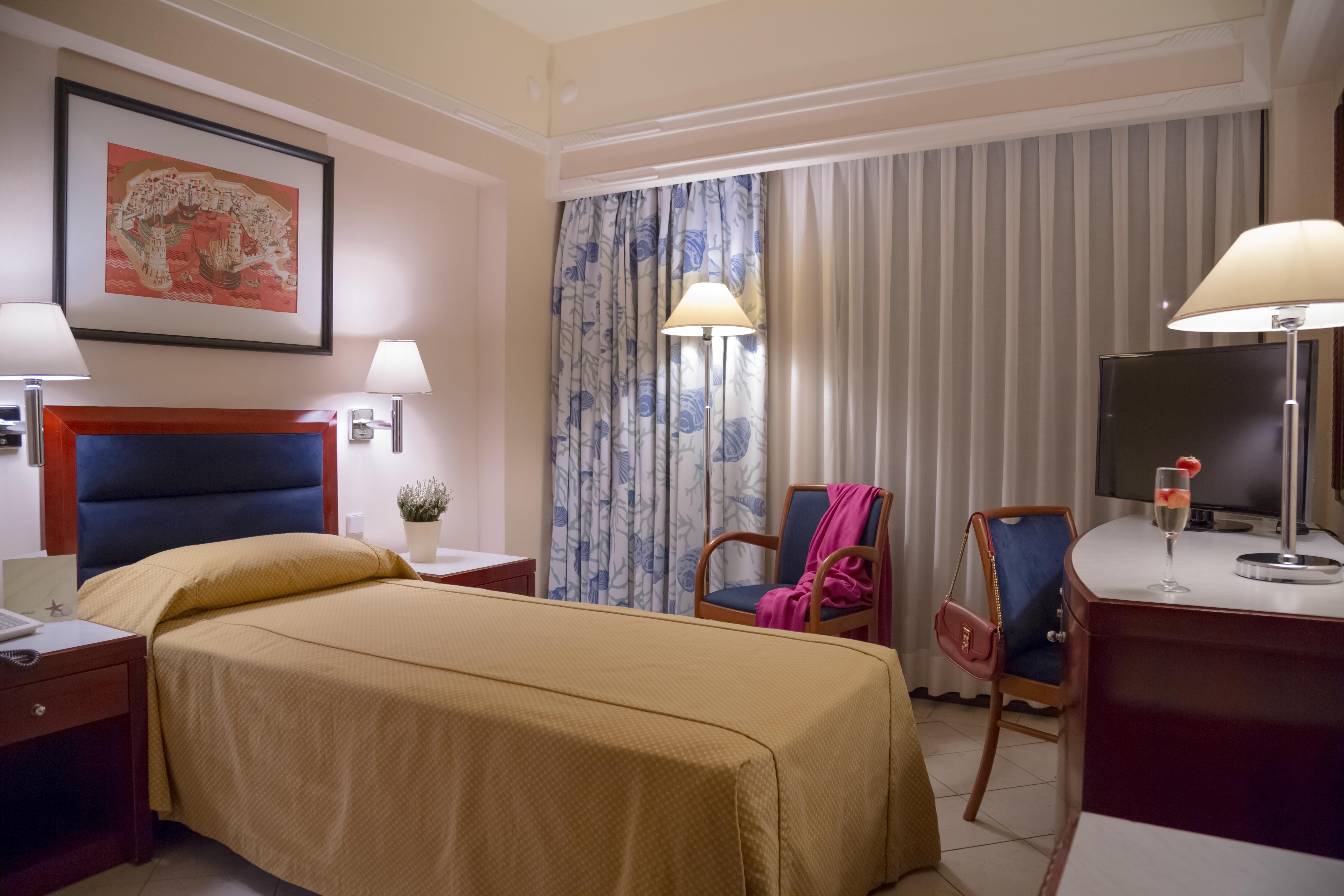 Mediterranean Hotel Родос Экстерьер фото A single room at the hotel