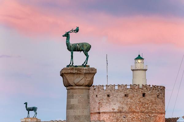 Mediterranean Hotel Родос Экстерьер фото The Castle of the Holy Trinity